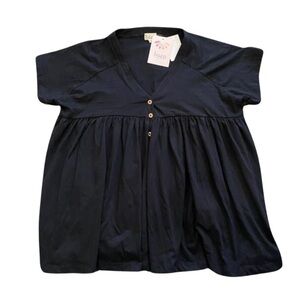 Baea V Neck Blouse​​​​​​​​​​